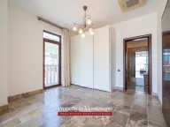 Prodaja, kuća, 971m², Petrovac, Budva - image 43