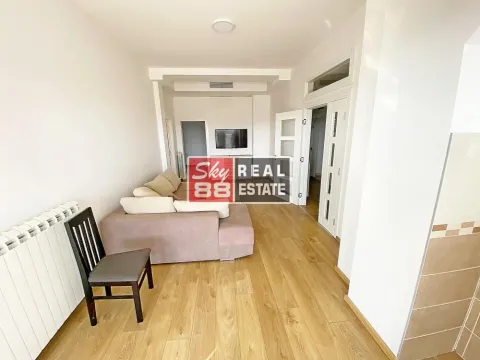 Izdavanje, kuća, 1400m², Savski Venac, Beograd - image 9