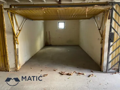 Rent, parking/garage, 15m², Stari grad, Novi Sad - image 3