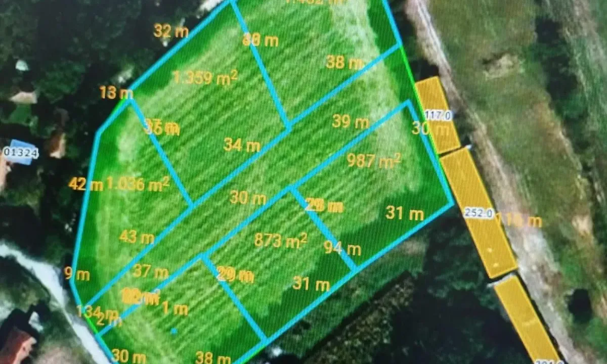 Prodaja, plac, 1300m², Jagodina, Srbija