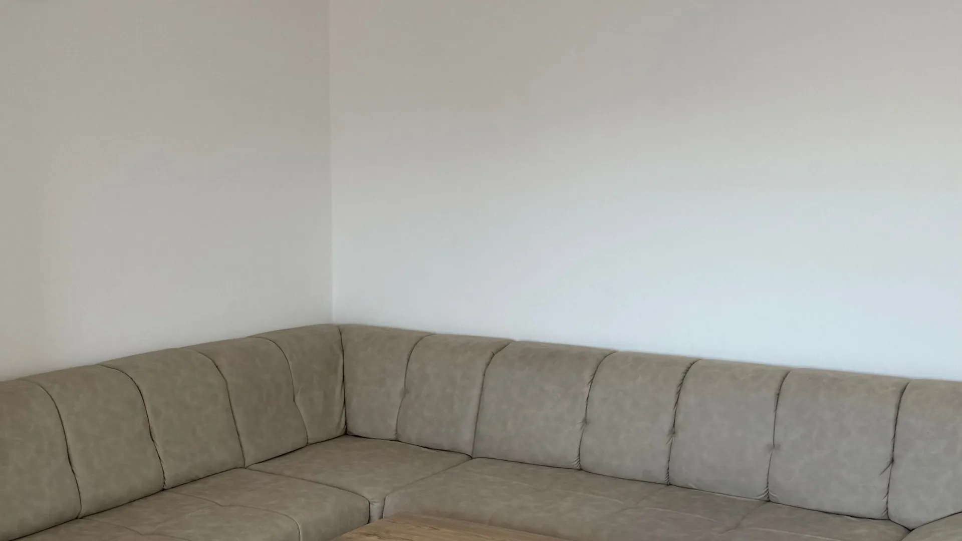 Izdavanje, jednosoban stan, 60m², Bjeliši, Bar