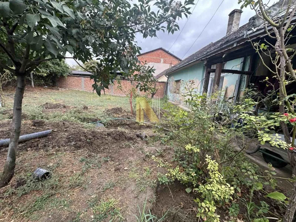 Prodaja, kuća, 110m², Rakovac, Novi Sad Sve Podlokacije