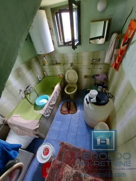 Prodaja, kuća, 240m², Donje Štiplje, Jagodina