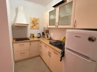 Izdavanje, dvosoban stan, 65m², Seljanovo, Tivat - image 5