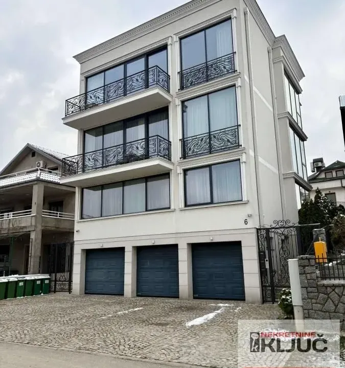 Rent, three bedroom apartment, 100m², Sremska Kamenica, Petrovaradin