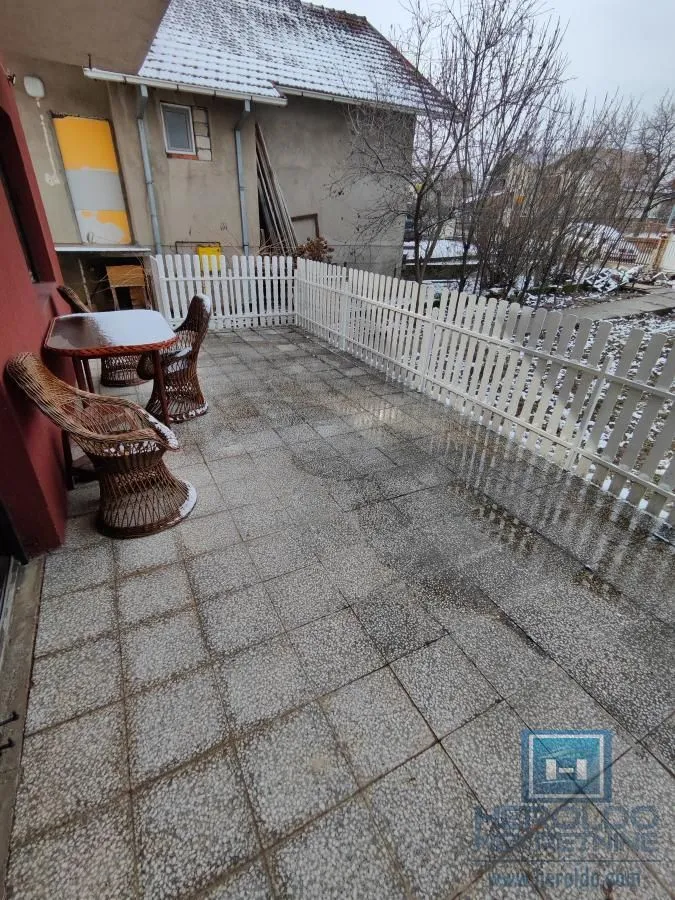 Prodaja, kuća, 250m², Budžino brdo, Jagodina