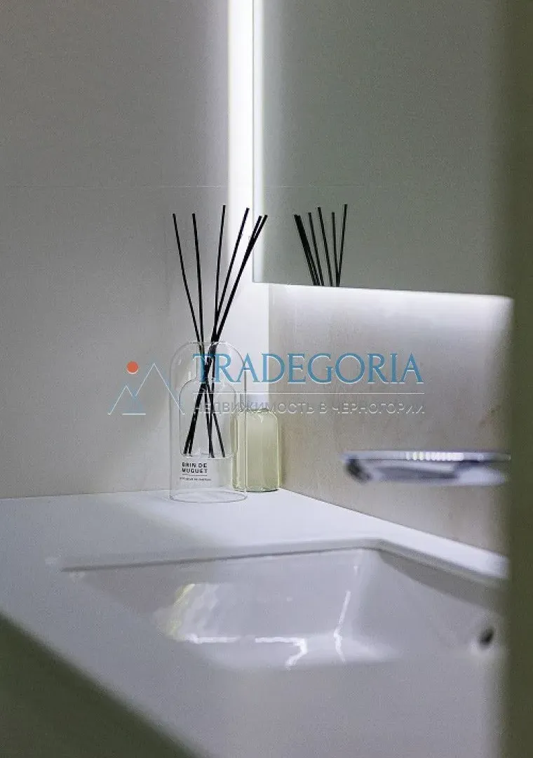 Prodaja, dvosoban stan, 95m², Bečići, Budva