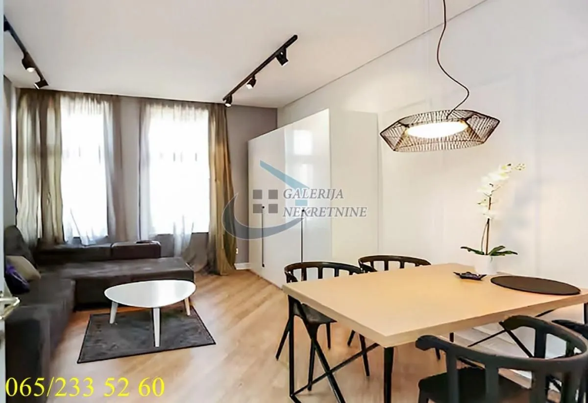 Prodaja, trosoban stan, 73m², Stari Grad, Beograd
