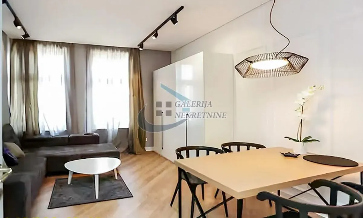 Prodaja, trosoban stan, 73m², Stari Grad, Beograd