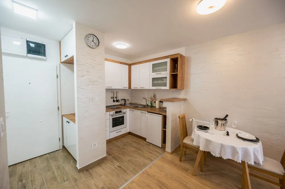 Prodaja, jednosoban stan, 39m², Banja Koviljača, Loznica