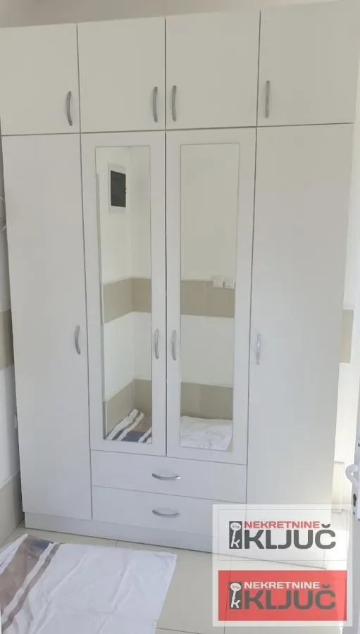 Izdavanje, jednosoban stan, 50m², Petrovaradin, Novi Sad
