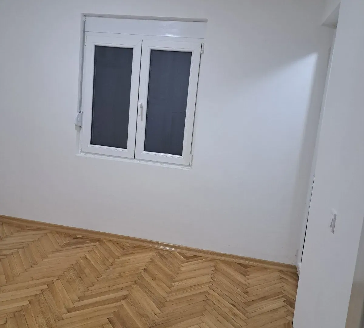 Prodaja, dvosoban stan, 60m², Centar, Bar