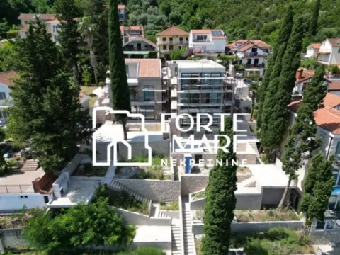 Prodaja, kuća, 309m², Njivice, Herceg Novi - image 6