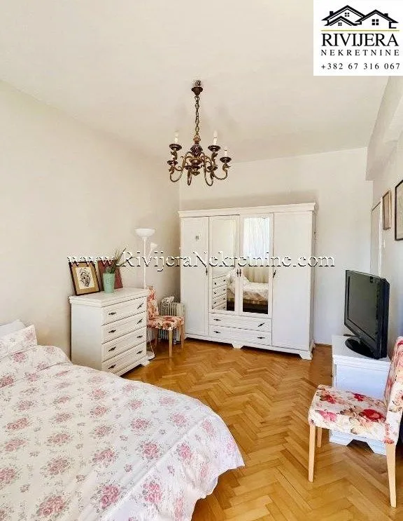 Prodaja, jednosoban stan, 38m², Centar, Tivat