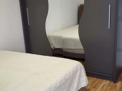 Rent, one bedroom apartment, 55m², Čeluga, Bar - image 7