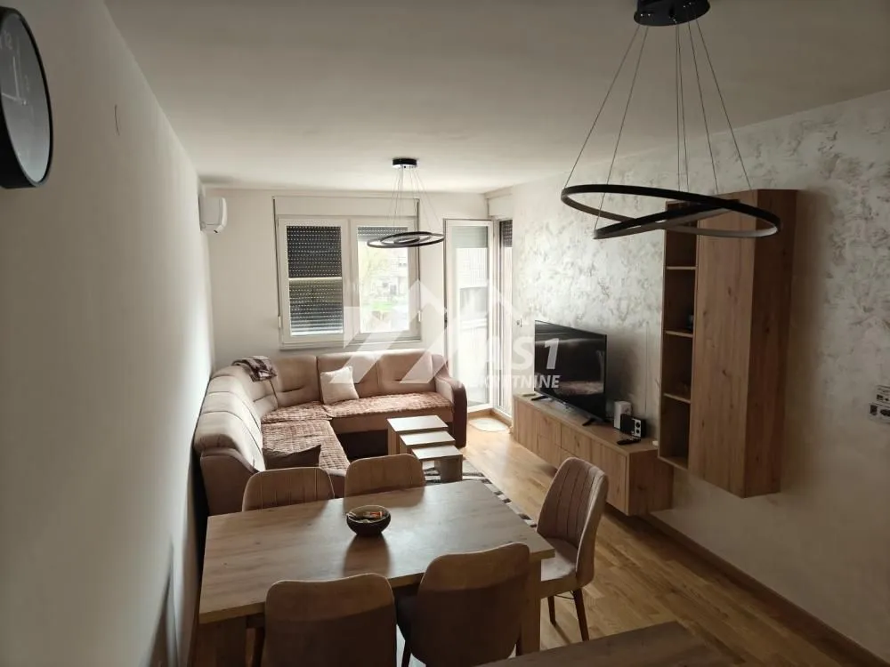 Izdavanje, dvosoban stan, 56m², Podbara, Novi Sad Sve Podlokacije