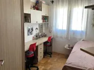 Prodaja, trosoban stan, 81m², Stari Aerodrom, Podgorica - image 2