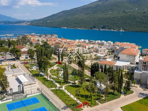 Prodaja, dvosoban stan, 120m², Portonovi, Herceg Novi - image 2