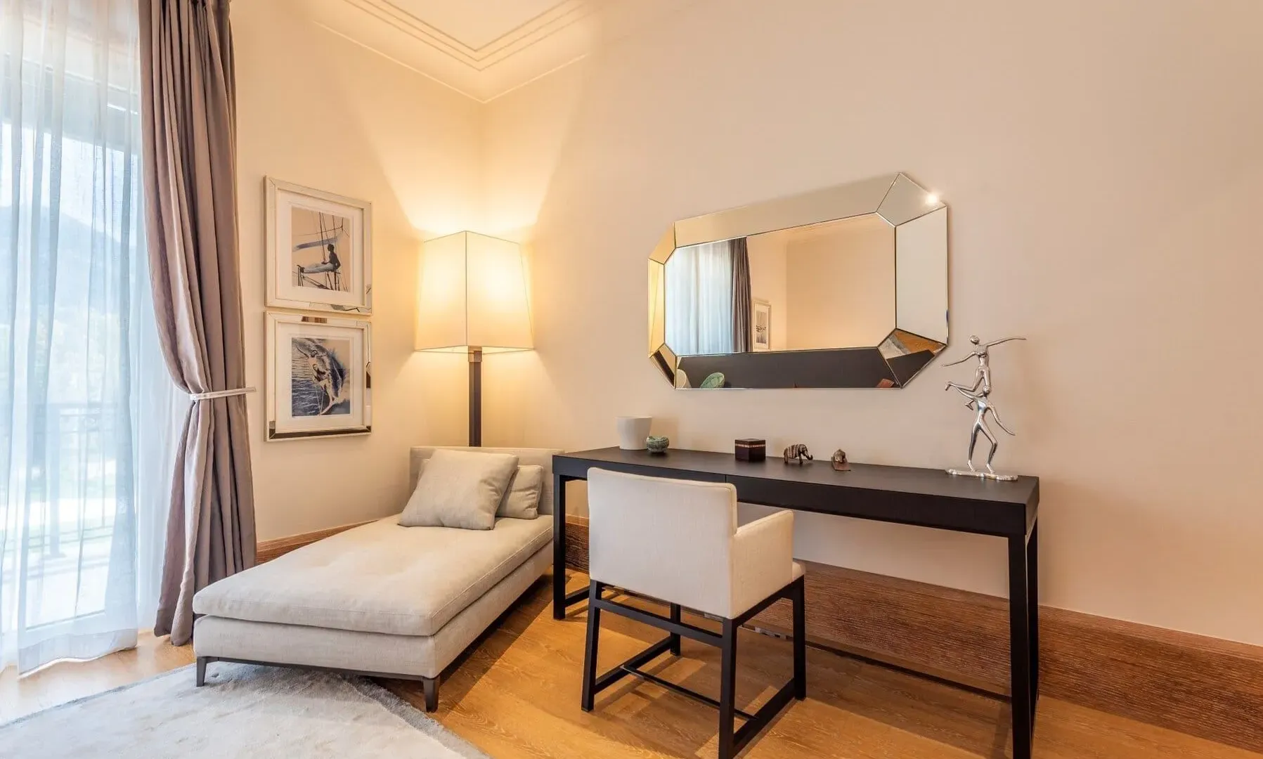 Prodaja, četvorosoban stan, 278m², Porto Montenegro, Tivat