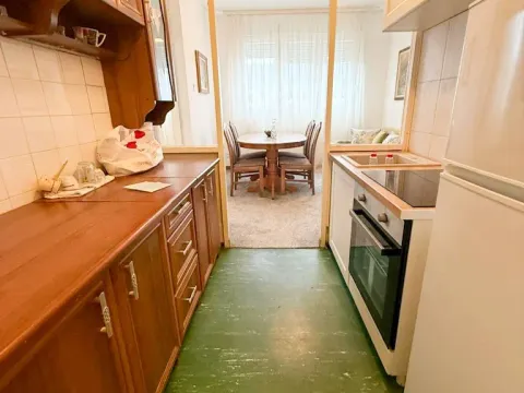 Izdavanje, jednosoban stan, 56m², Momišići, Podgorica - image 2