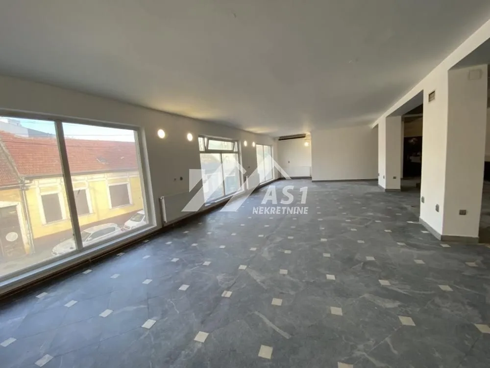 Rent, office space, 200m², Novi Sad Sve Podlokacije, Novi Sad