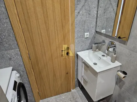 Prodaja, jednosoban stan, 32m², Centar, Novi Sad - image 11