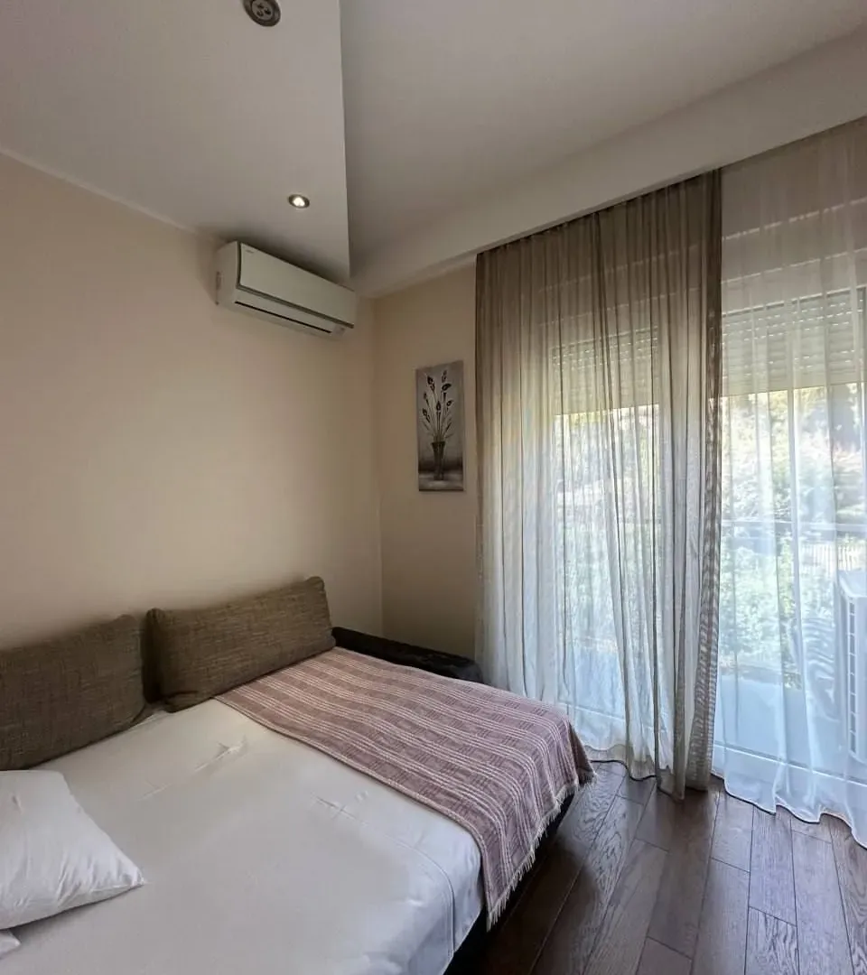Sale, three bedroom apartment, 91m², Bečići, Budva