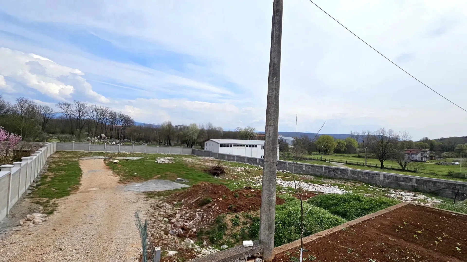 Prodaja, plac, 1757m², Bandići, Danilovgrad