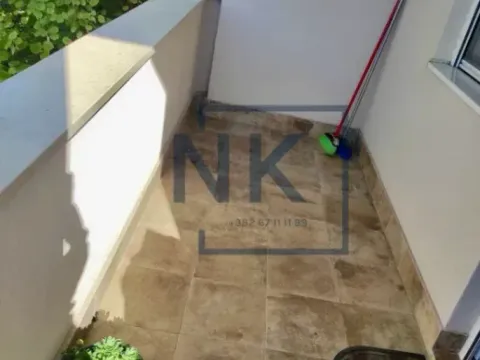 Izdavanje, dvosoban stan, 95m², Centar, Podgorica - image 9