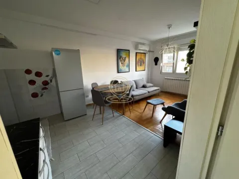 Rent, three bedroom apartment, 66m², Savski Venac, Beograd - image 6