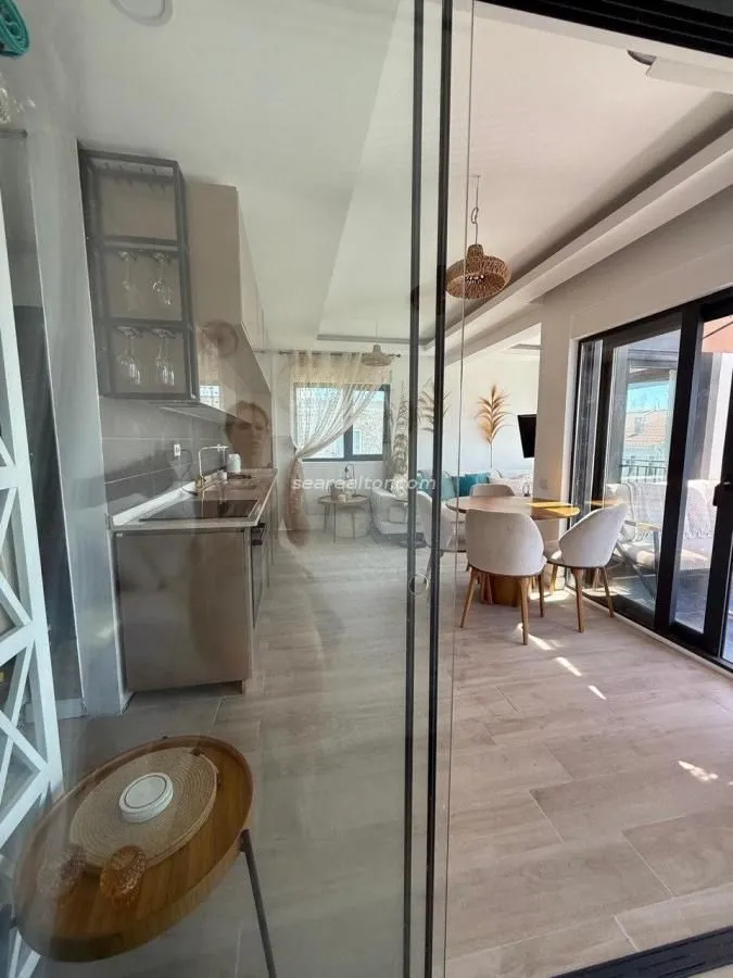 Prodaja, dvosoban stan, 47m², Tivat, Crna Gora