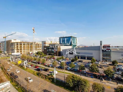 Izdavanje, dvosoban stan, 75m², City Kvart, Podgorica - image 17