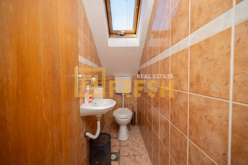 Rent, office space, 1000m², Centar, Podgorica