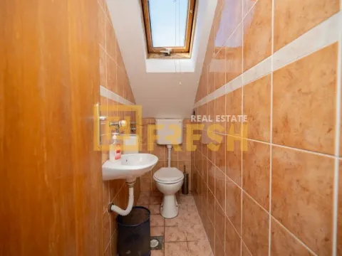 Izdavanje, poslovni prostor, 1000m², Centar, Podgorica - image 51