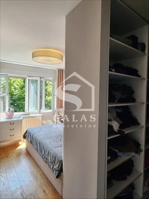Prodaja, trosoban stan, 72m², Palilula Sve Podlokacije, Beograd