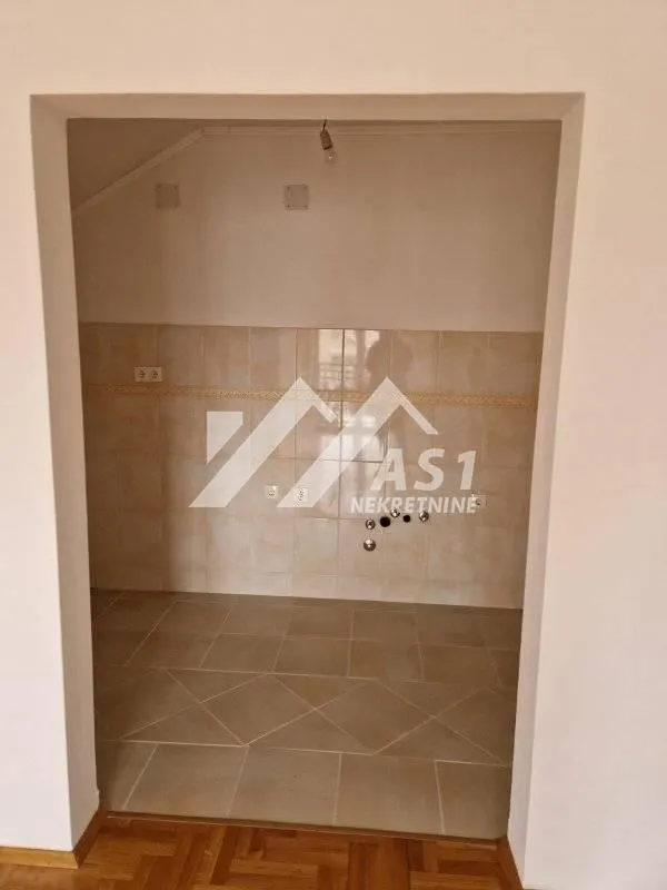 Prodaja, dvosoban stan, 52m², Bačka Palanka, Novi Sad
