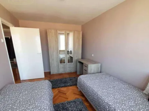 Izdavanje, trosoban stan, 68m², Crveni Krst, Niš - image 5