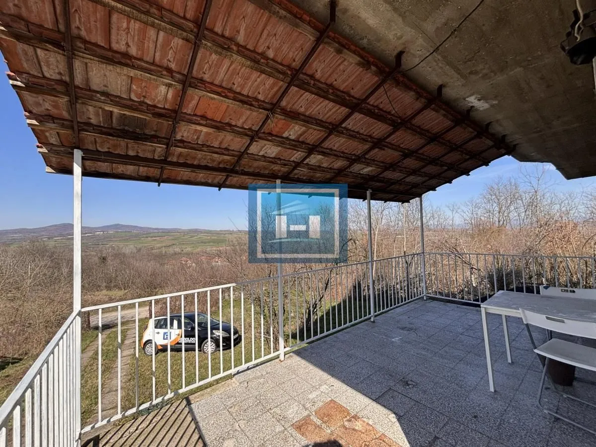 Prodaja, kuća, 360m², Šantarovac, Jagodina