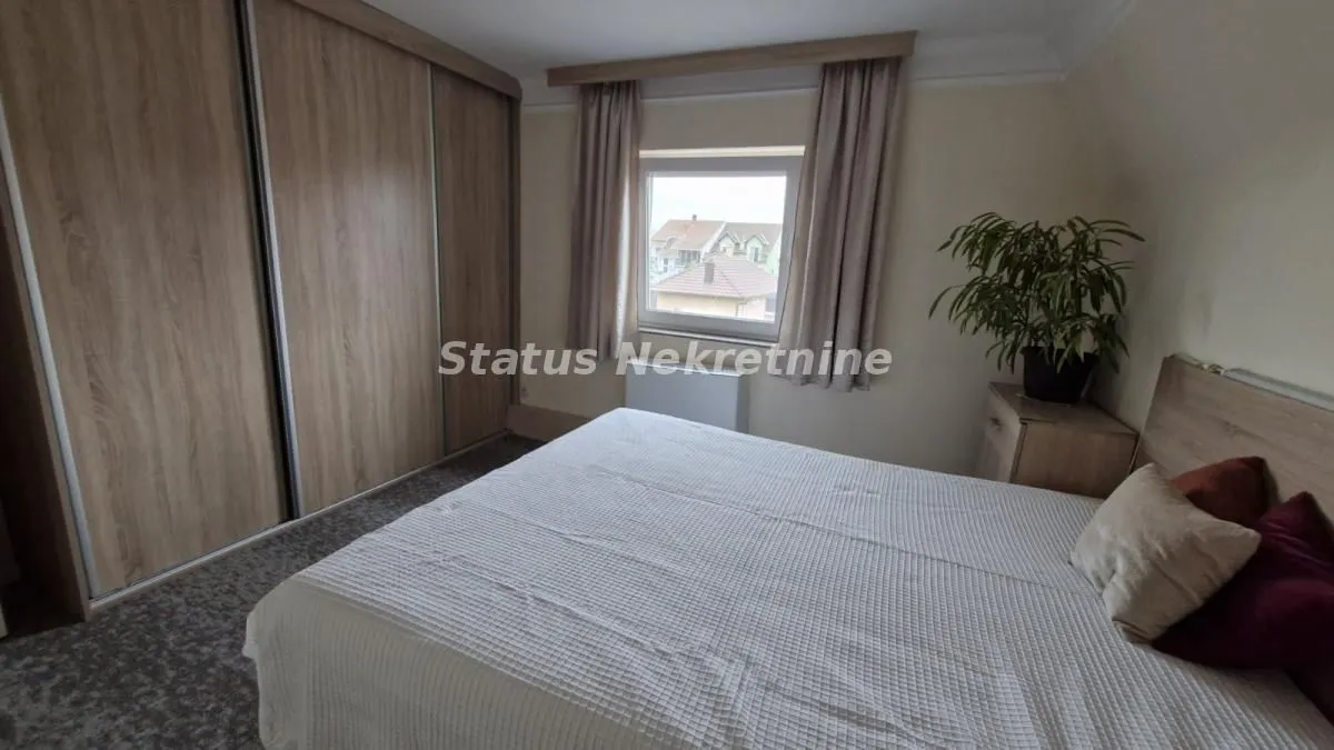 Prodaja, kuća, 310m², Klisa, Novi Sad Sve Podlokacije