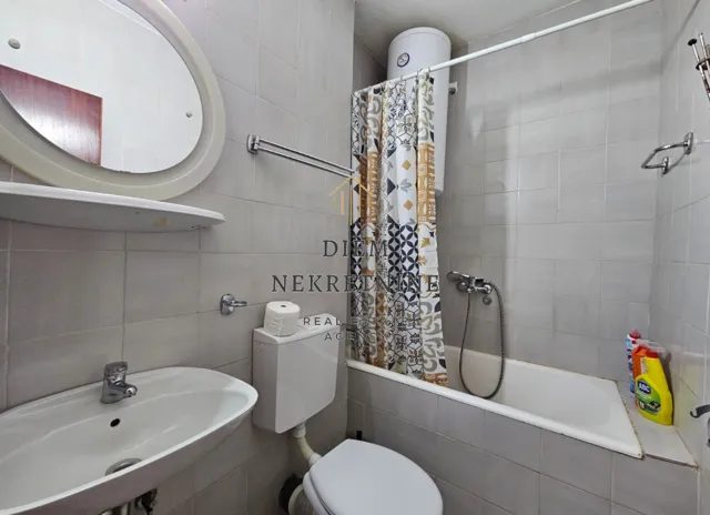 Rent, one bedroom apartment, 37m², Centar, Bar