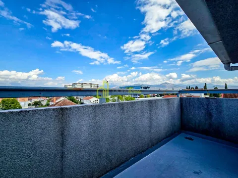 Izdavanje, trosoban stan, 150m², Zabjelo, Podgorica - image 4