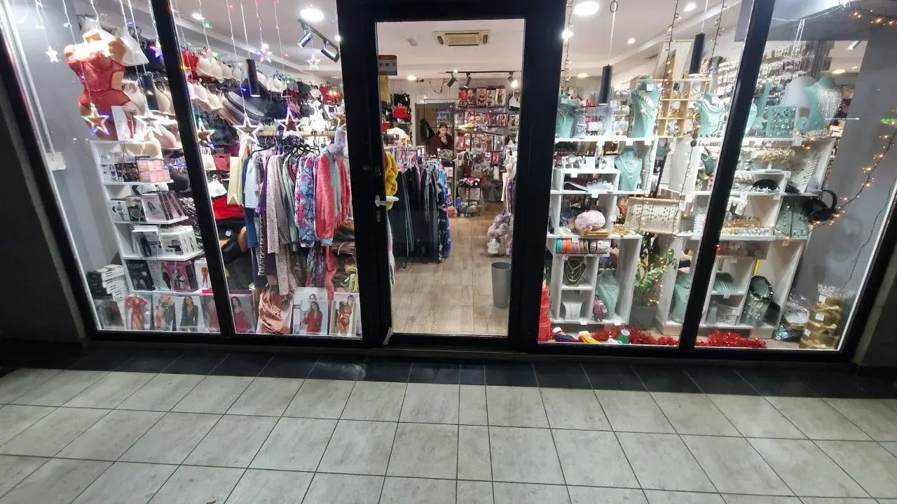 Izdavanje, poslovni prostor, 45m², Podgorica, Crna Gora