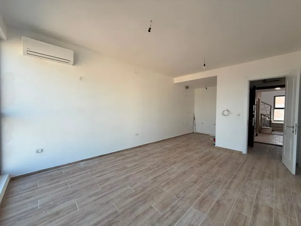 Sale, one bedroom apartment, 50m², Bečići, Budva