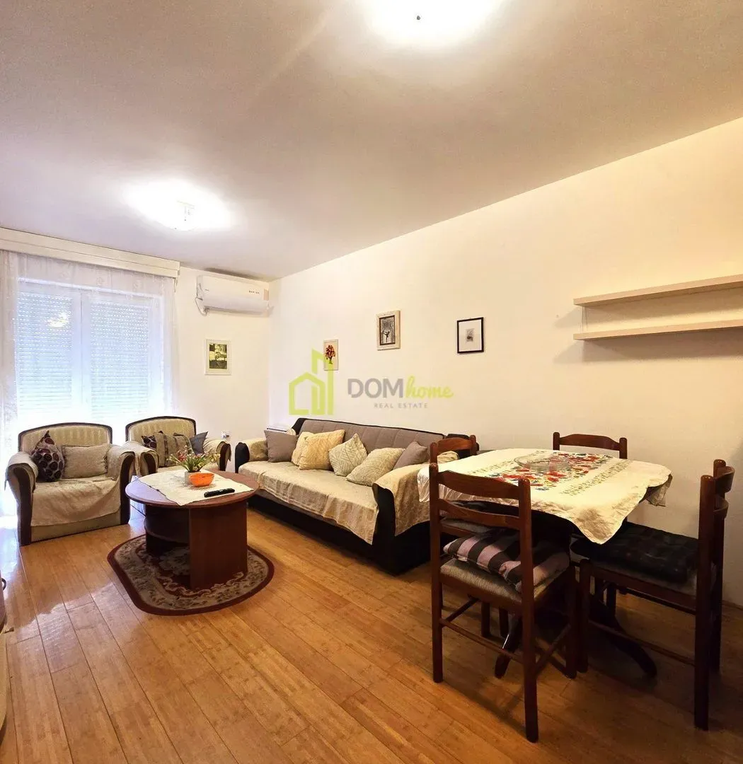 Izdavanje, jednosoban stan, 45m², Vezirov Most, Podgorica