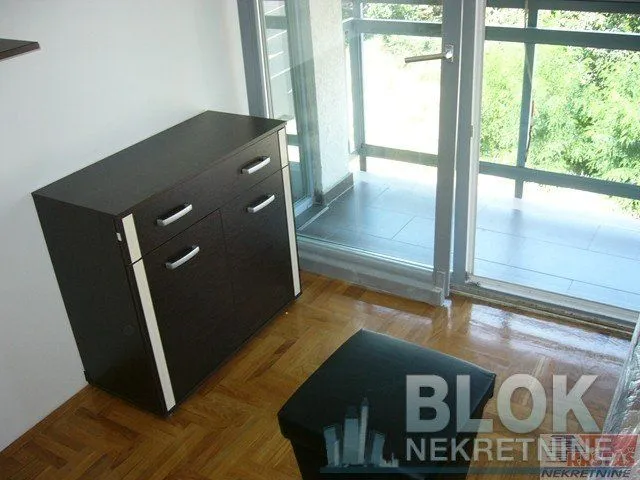 Rent, three bedroom apartment, 85m², Podgorica, Crna Gora