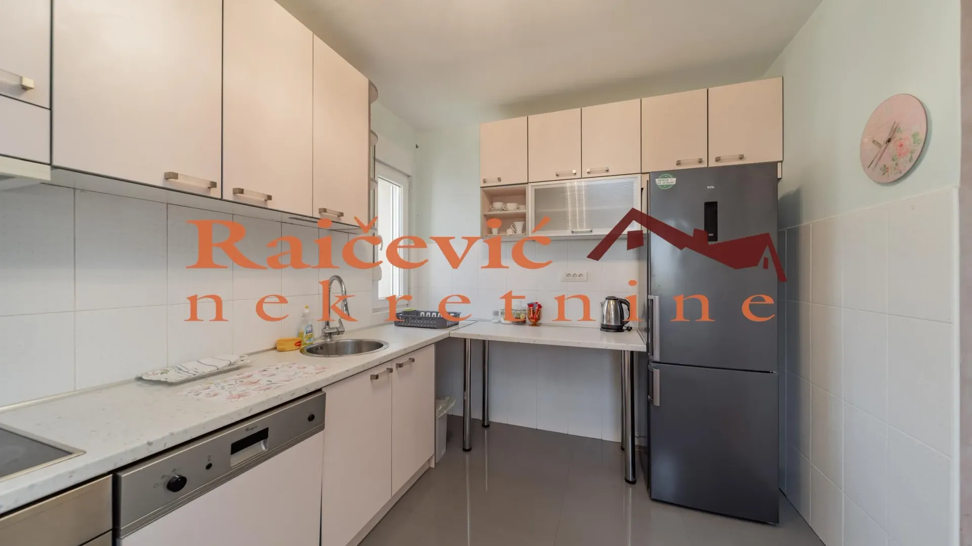 Prodaja, trosoban stan, 84m², Zemun Gornji Grad, Zemun Sve Podlokacije