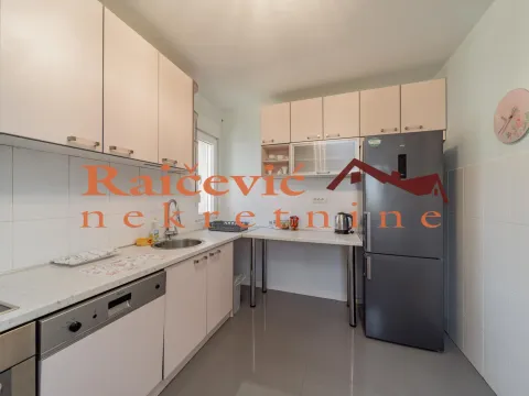 Prodaja, trosoban stan, 84m², Zemun Gornji Grad, Zemun Sve Podlokacije - image 9
