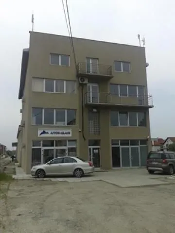 Izdavanje, poslovni prostor, 500m², Krnjaca, Palilula Sve Podlokacije