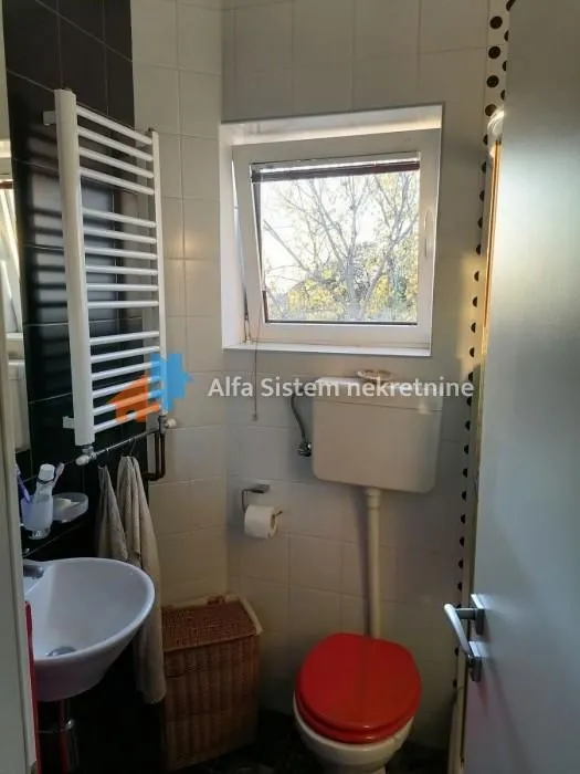 Rent, two bedroom apartment, 50m², Vračar Sve Podlokacije, Beograd