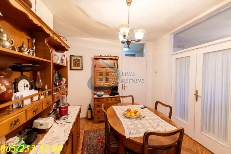 Sale, three bedroom apartment, 88m², Lipov Lad, Zvezdara Sve Podlokacije
